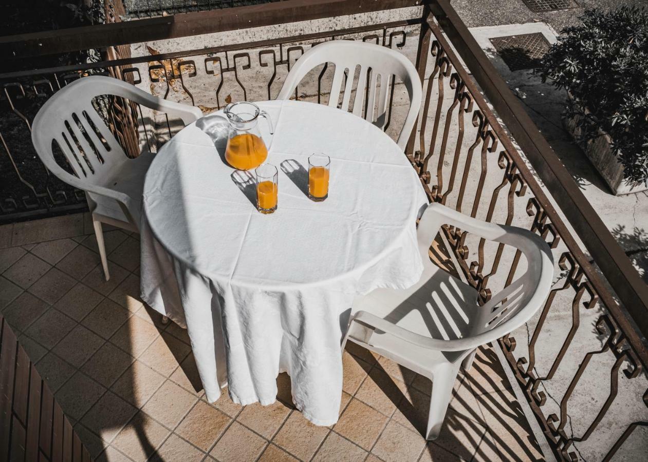 La Forgia Apartment ペスキエーラ・デル・ガルダ エクステリア 写真